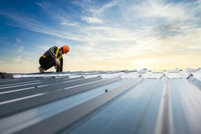 Get Effective and Efficient Metal Roof Repair