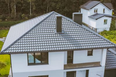Metal Roofs Are great For Homes and Businesses Alike!